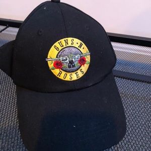 Guns and roses baseball cap